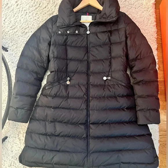 Authentic Moncler FLAMME GIUBBOTTO FLAMME JACKET - Picture 2 of 15